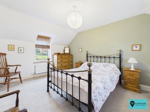 Bedroom- click for photo gallery